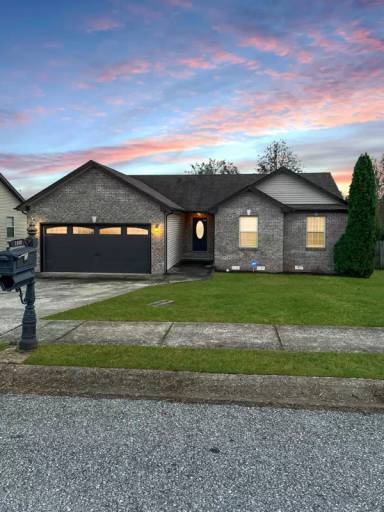 Main picture of 2456 Andersonville Dr