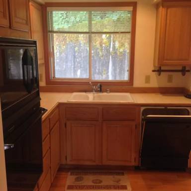 Main picture of 17402 NE 28th St