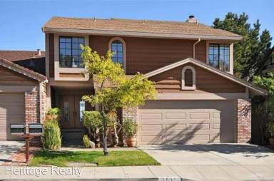 Main picture of 1837 Parkwood Dr