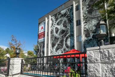Main picture of 180 Flats