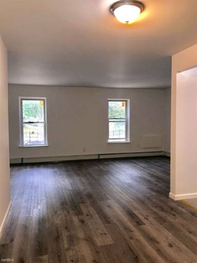 Main picture of 6156 Riverdale Ave