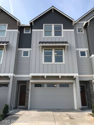 Main picture of 4215 NW Sage Loop