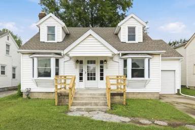 Main picture of 2011 S Limestone St