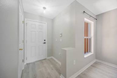 Main picture of 6831 Dartmouth Hill St