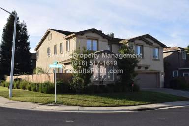 Main picture of 1701 Windrush Ln