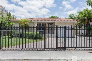 Main picture of 3350 SW 29th St