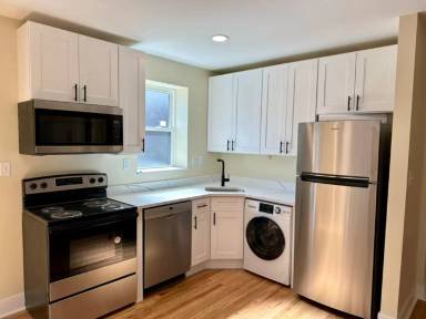 Main picture of 6252 Southwood Ave