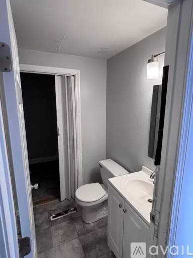 Main picture of 66 Douglas Dr