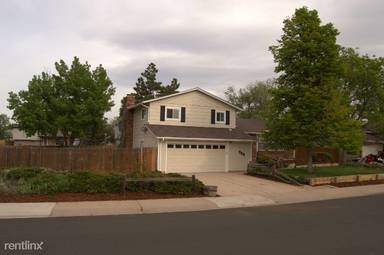 Main picture of 908 Woodbine Dr