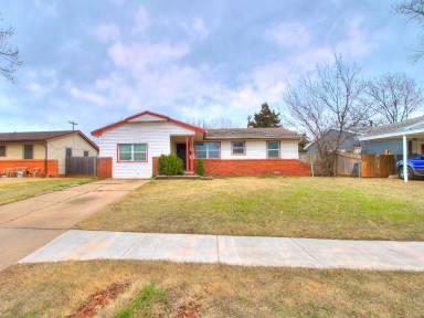 Main picture of 5318 S Land Ave