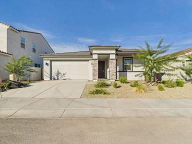 Main picture of 18050 W Creedance Blvd