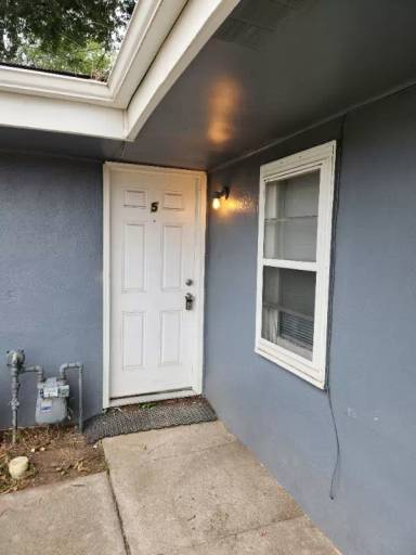 Main picture of 2343 E Boulder St