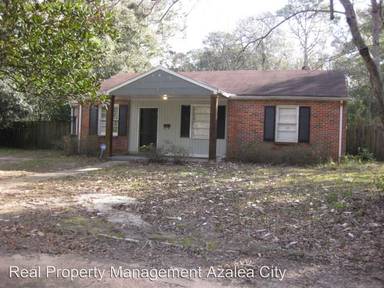 Main picture of 125 General Bullard Ave