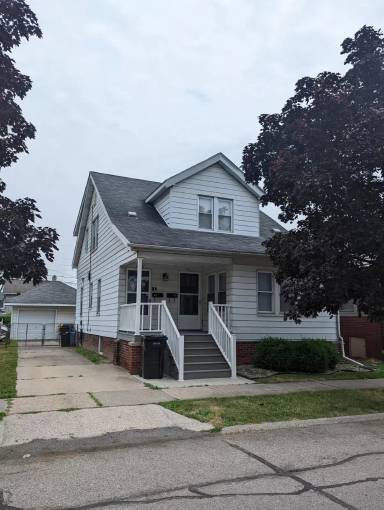 Main picture of 1045 7th St