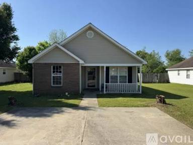Main picture of 211 Strawbridge Ln