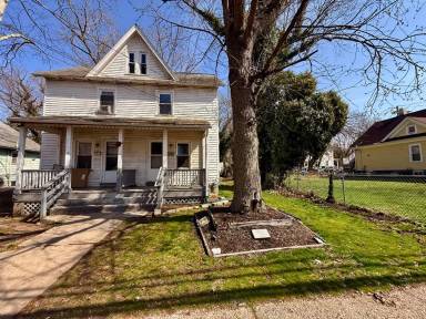 Main picture of 245 South Ave