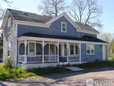 Main picture of 510 2nd St N
