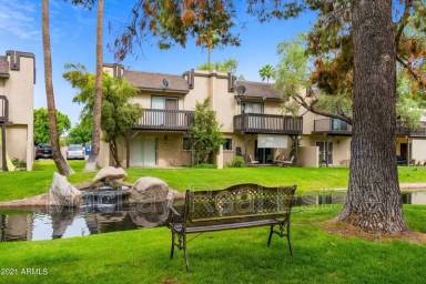 Main picture of 2232 W Lindner Ave