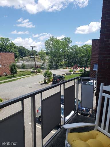 Main picture of 69 Tillotson Rd