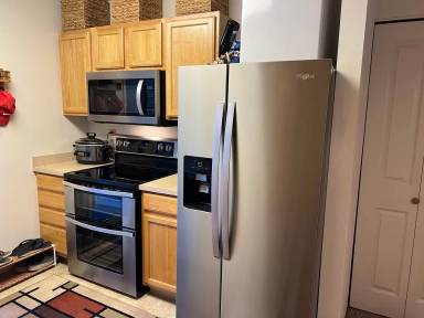 Main picture of 35 Katie Ln