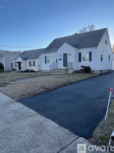 Main picture of 2405 Madison Ave