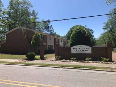 Main picture of 327 N Lafayette Ave