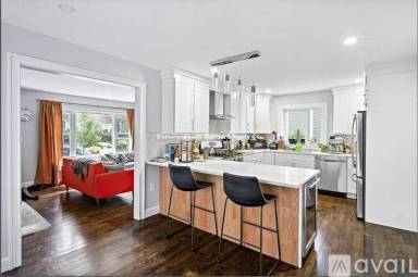 Main picture of 63 Bradford Rd