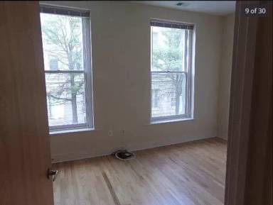 Main picture of 501 E Main St