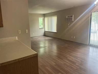 Main picture of 122 Burke Ave