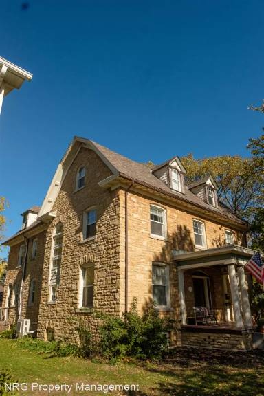 Main picture of 625 Marshall Ave