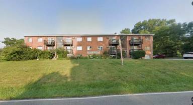 Main picture of 125 Starling Rd