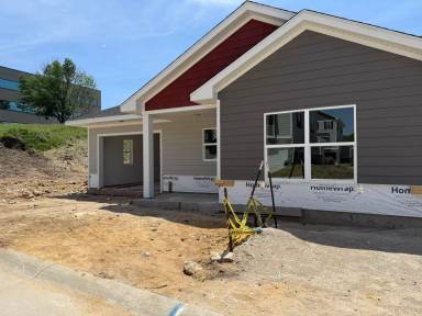 Main picture of Pre-Leasing Now: Buffalo Ridge Townhomes | 2 Bed, 2 Bath, Attached Garage