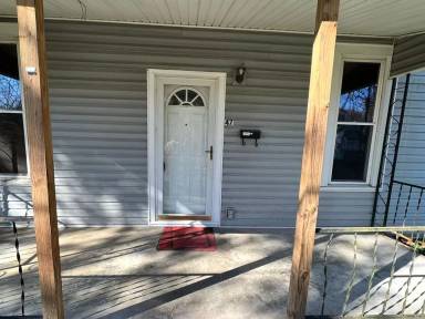 Main picture of 47 Hall St