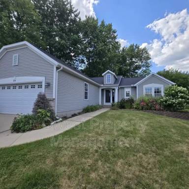 Main picture of 79 Rouge River View Dr NE