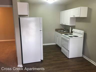 Main picture of Cross Creek Apartment Homes