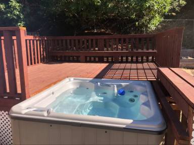 Main picture of 5613 Campanile Way