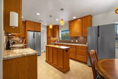 Main picture of 334 W Horseshoe Ave
