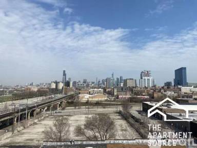 Main picture of 2550 S Wabash Ave