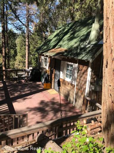 Main picture of 24082 Alpine Dr