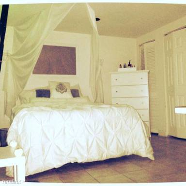 Main picture of 2354 N Elston Ct