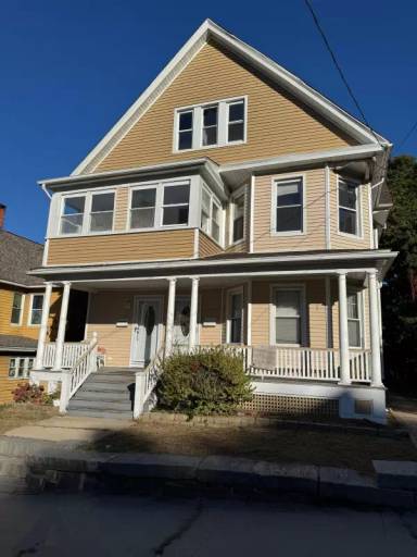 Main picture of 271 Olivia St