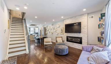 Main picture of 2621 E Letterly St
