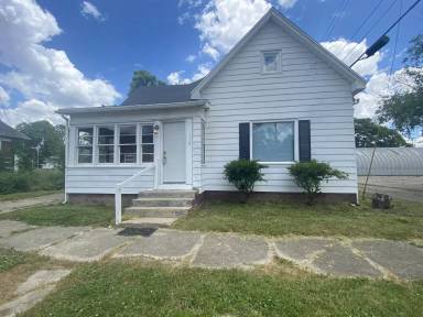 Main picture of 119 N 16th St