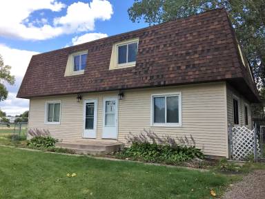 Main picture of 901 12th St SW