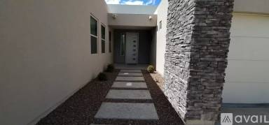 Main picture of 6717 Hermoso del Sol