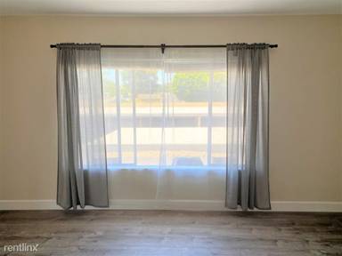 Main picture of 2115 Placentia Ave