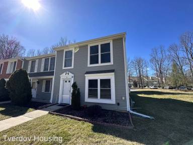 Main picture of 73 Doe Ct