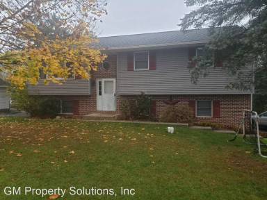 Main picture of 108 Foxbury Dr