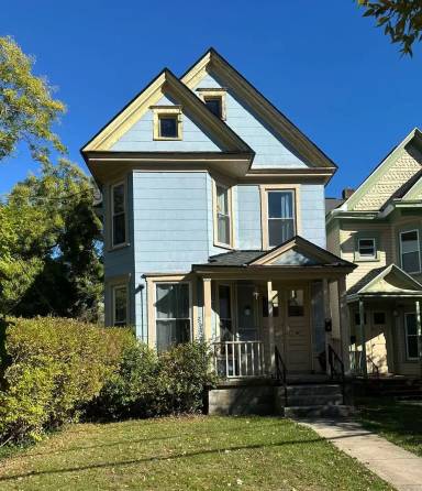 Main picture of 711 S Beech St