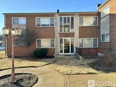 Main picture of 7423 Murdoch Ave